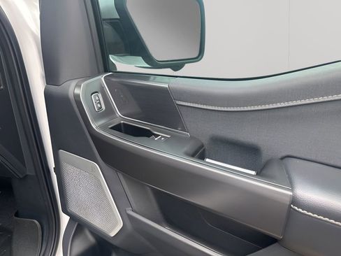 Used 2024 Ford F150 Lariat w/ Equipment Group 502A High image 18