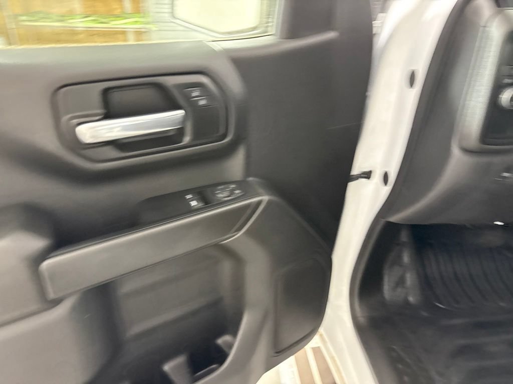 Used 2025 Chevrolet Silverado 1500 W/T RWD image 21