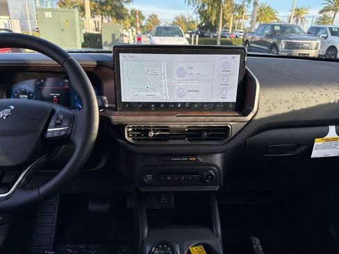 New 2025 Ford Bronco Sport Outer Banks w/ Outer Banks Tech Package+ image 17