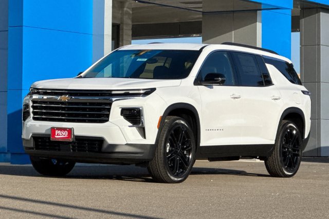 New 2027 Chevrolet Traverse LT w/ Driver Confidence Package FWD image 13