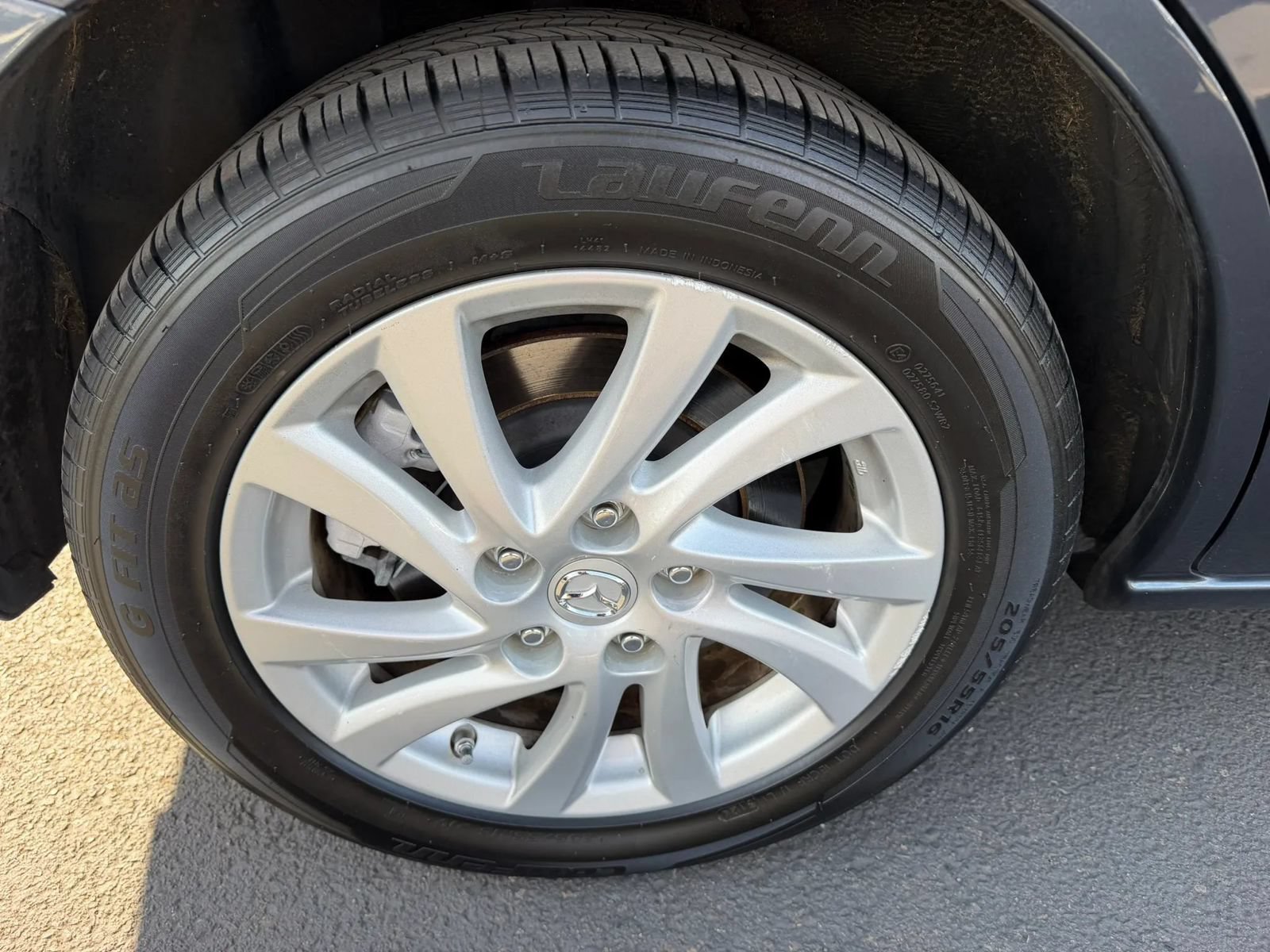 Used 2012 MAZDA MAZDA5 Sport FWD image 26