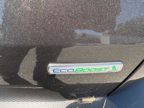 Used 2020 Ford Escape SEL FWD image 11