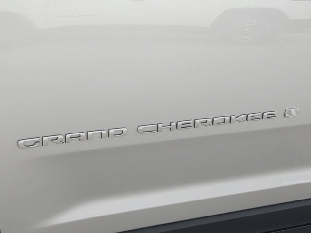 New 2026 Jeep Grand Cherokee Laredo RWD image 13