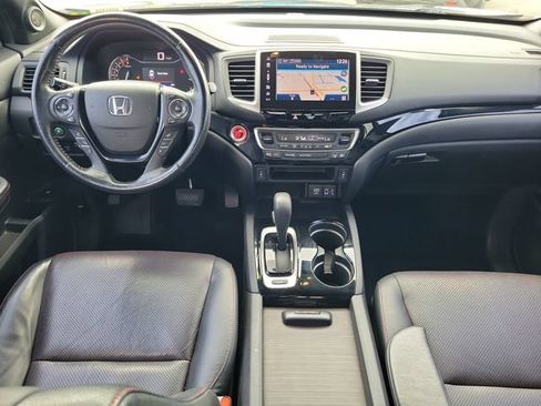 Used 2017 Honda Ridgeline Black Edition image 11