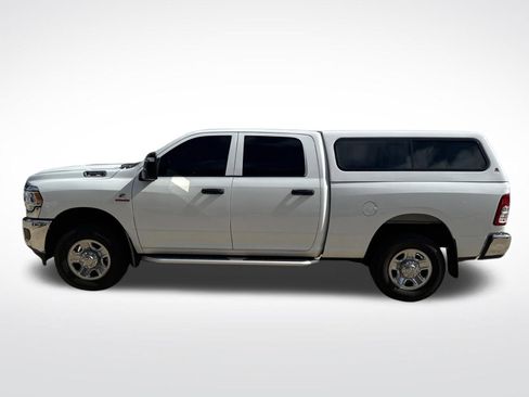 Used 2024 RAM 3500 Tradesman w/ Chrome Appearance Group AWD/4WD image 5