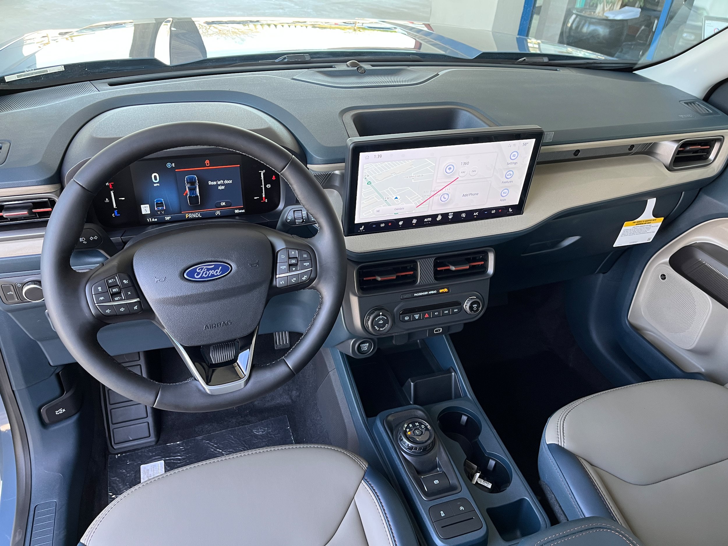 New 2026 Ford Maverick Lariat w/ 4K Tow Package AWD/4WD image 7