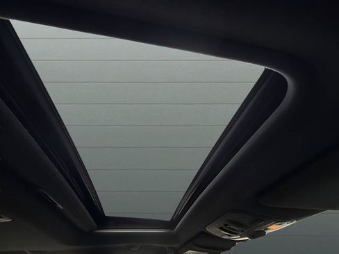 Used 2016 Subaru WRX Premium image 26