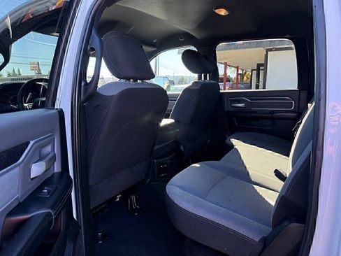 Used 2021 RAM 3500 Big Horn AWD/4WD image 11