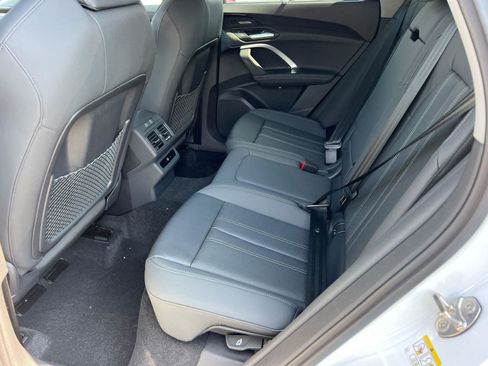 New 2025 Audi Q5 Premium Plus image 14