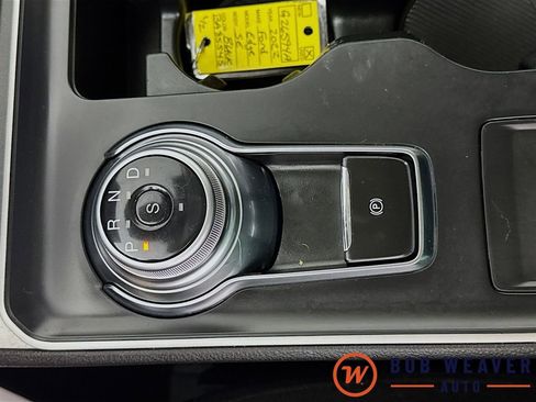 Used 2022 Ford Edge SE w/ Black Appearance Package image 17