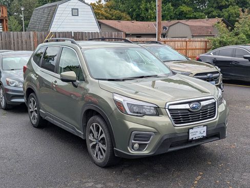 Used 2021 Subaru Forester Limited AWD/4WD image 9