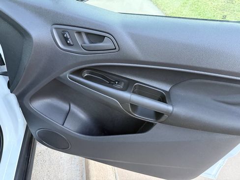 Used 2015 Ford Transit Connect XL image 18