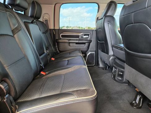 Used 2024 RAM 2500 Laramie AWD/4WD image 25