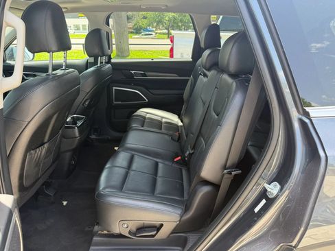 Used 2020 Kia Telluride EX w/ Towing Package AWD/4WD image 12