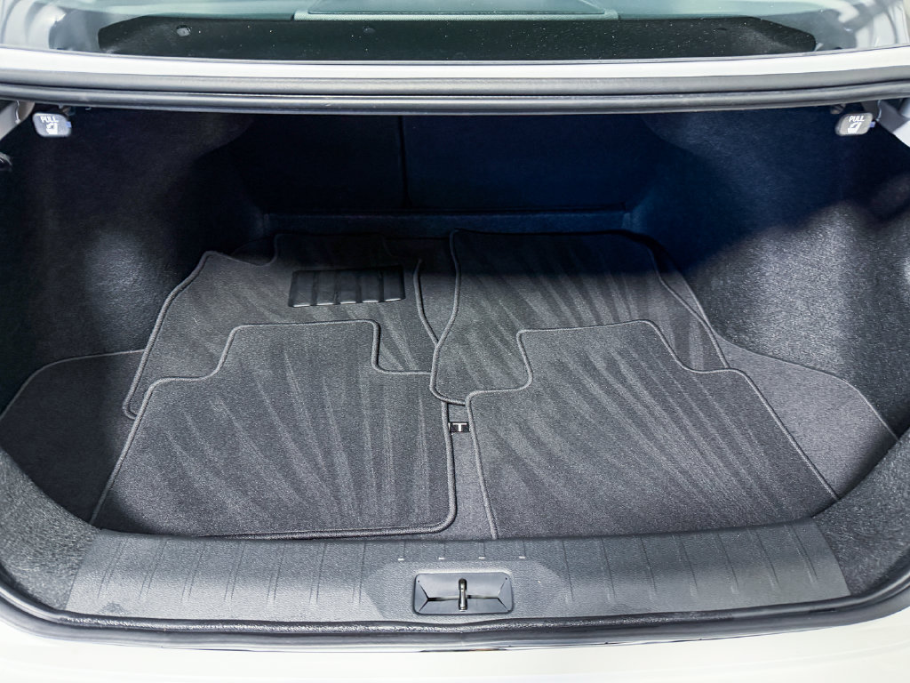 Certified 2026 Nissan Sentra SV w/ SV Convenience Package FWD image 37