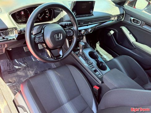Used 2025 Honda Civic Sport image 18