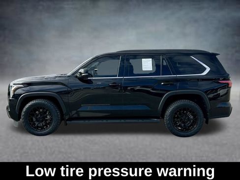 Used 2025 Toyota Sequoia SR5 AWD/4WD image 9