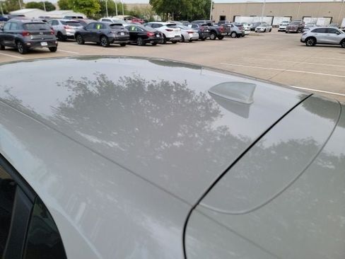 Used 2025 Honda HR-V LX image 9