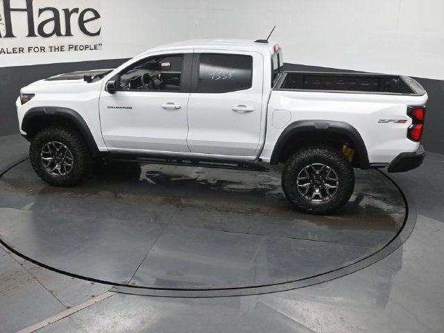 New 2026 Chevrolet Colorado ZR2 w/ Technology Package AWD/4WD image 21