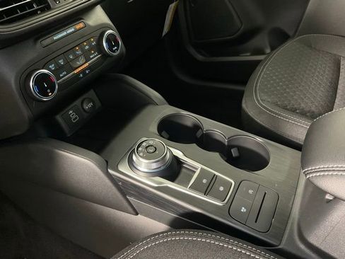 New 2025 Ford Escape Active image 19