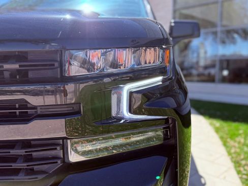 Used 2021 Chevrolet Silverado 1500 RST image 9