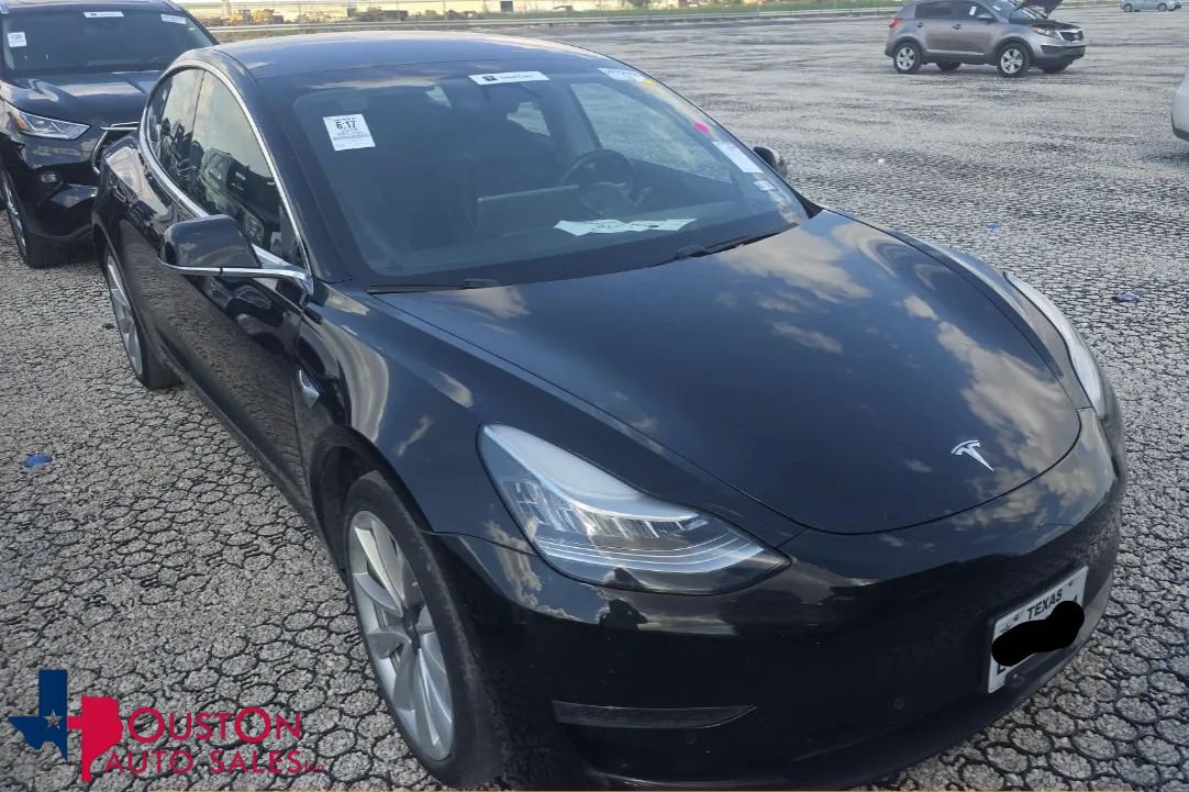 Used 2019 Tesla Model 3 Long Range RWD image 1