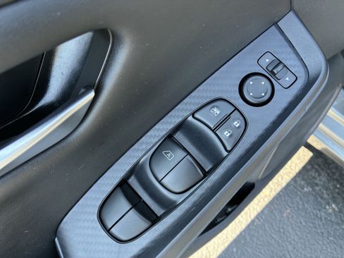 Used 2025 Nissan Sentra SV w/ All-Weather Package FWD image 22