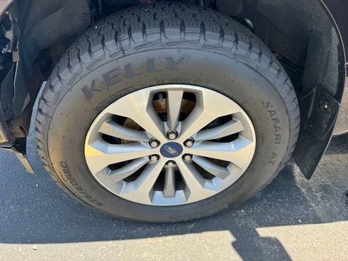 Used 2018 Ford F150 XL w/ Equipment Group 101A Mid AWD/4WD image 57