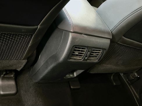 Used 2024 Toyota 4Runner TRD Off-Road Premium image 28