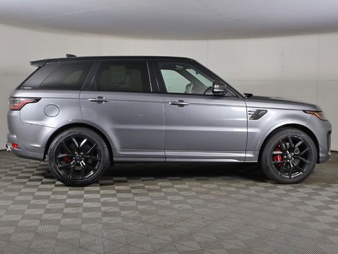 Used 2022 Land Rover Range Rover Sport SVR image 22