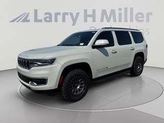 Used 2022 Jeep Wagoneer Series I AWD/4WD video 1