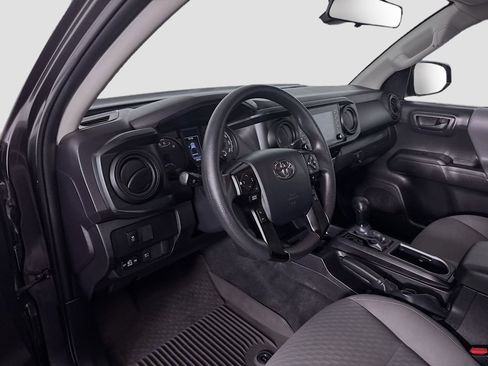 Used 2023 Toyota Tacoma SR image 9