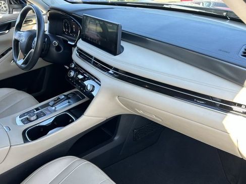 Used 2023 INFINITI QX60 Luxe w/ Performance Audio Package FWD image 14