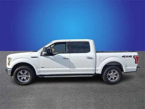 Used 2017 Ford F150 XLT w/ Equipment Group 302A Luxury image 7