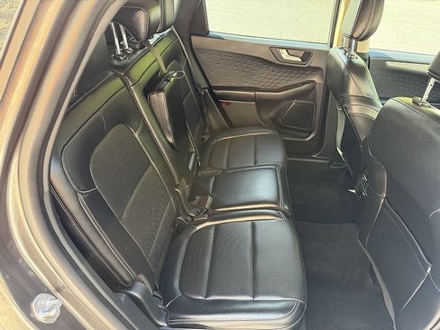 Used 2020 Ford Escape SEL AWD/4WD image 17