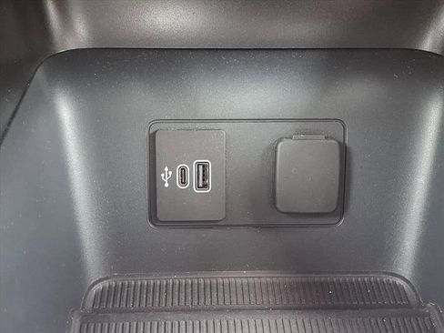 New 2026 Ford Explorer Active w/ Active Comfort Package RWD image 11