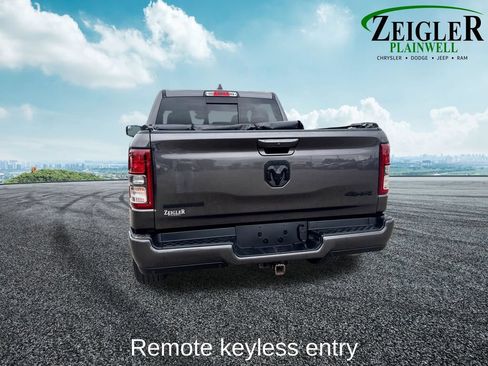 Used 2022 RAM 1500 Big Horn AWD/4WD image 4