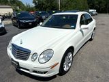 Used 2009 Mercedes-Benz E 350 4MATIC Sedan image 2