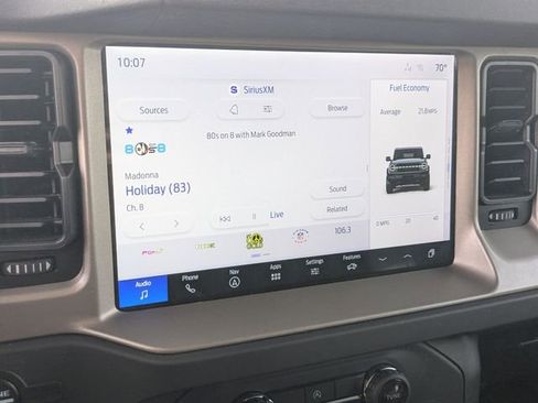 Used 2025 Ford Bronco Outer Banks image 14