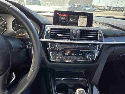 Used 2018 BMW 328d Sedan w/ Convenience Package image 15