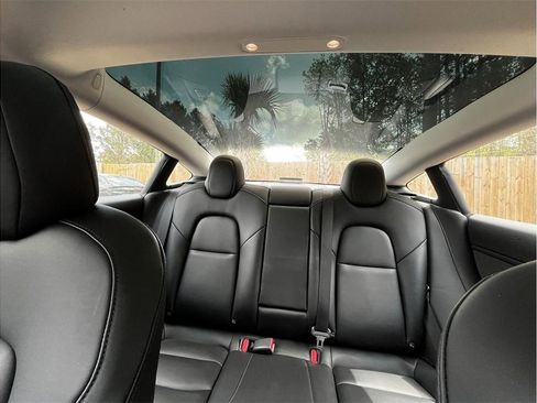 Used 2021 Tesla Model 3 Long Range AWD/4WD image 36