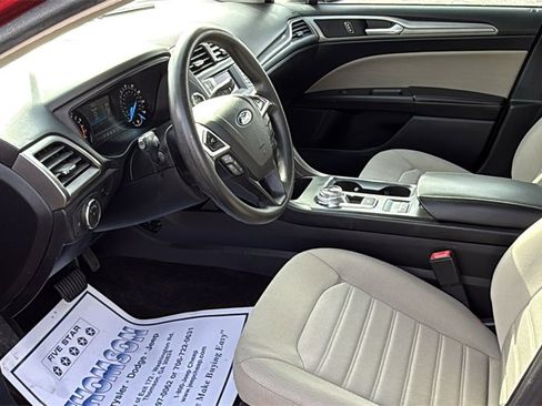 Used 2020 Ford Fusion S image 26