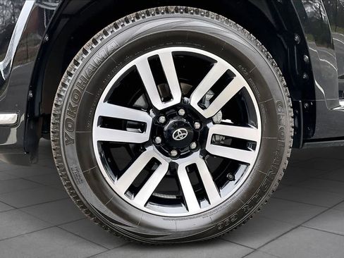 Used 2023 Toyota 4Runner Limited image 9