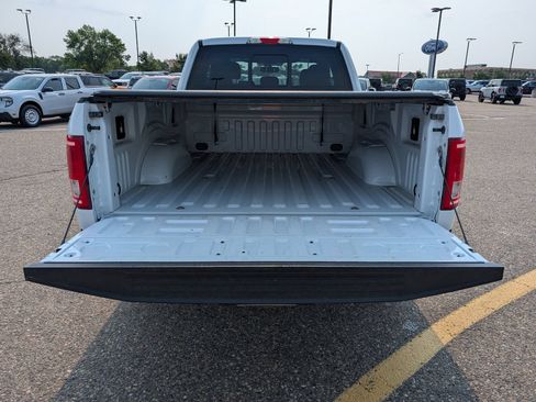 Used 2016 Ford F150 XLT w/ Equipment Group 302A Luxury AWD/4WD image 14
