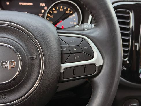 Used 2018 Jeep Compass Limited w/ Navigation Group AWD/4WD image 27