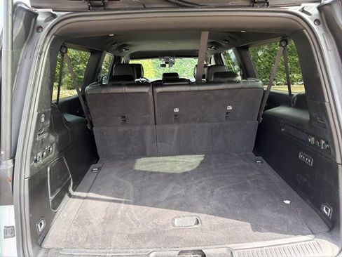 Used 2024 Jeep Wagoneer L Series II w/ Flexible Seating Group image 11