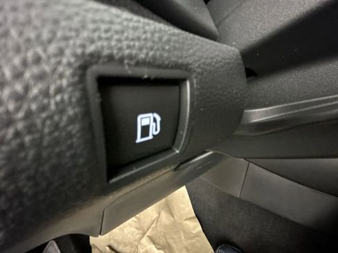 Used 2024 Toyota Corolla SE w/ Convenience Package image 21