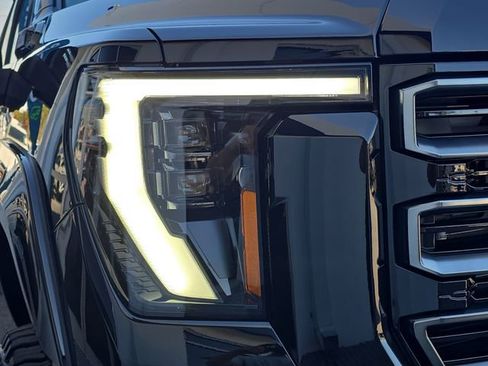 New 2026 GMC Sierra 2500 AT4 w/ Technology Package image 10