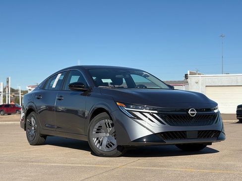 New 2026 Nissan Sentra SV image 2