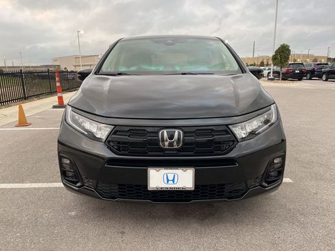 Certified 2026 Honda Odyssey Elite image 2